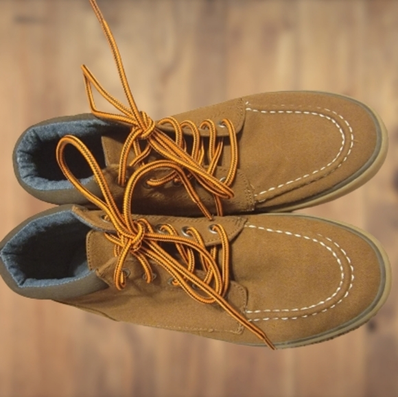Boyd Gymboree boots - Picture 1 of 3